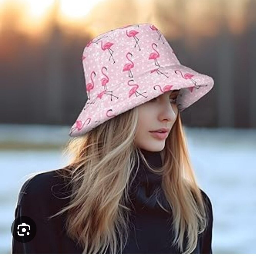 Reversible flamingo bucket hat